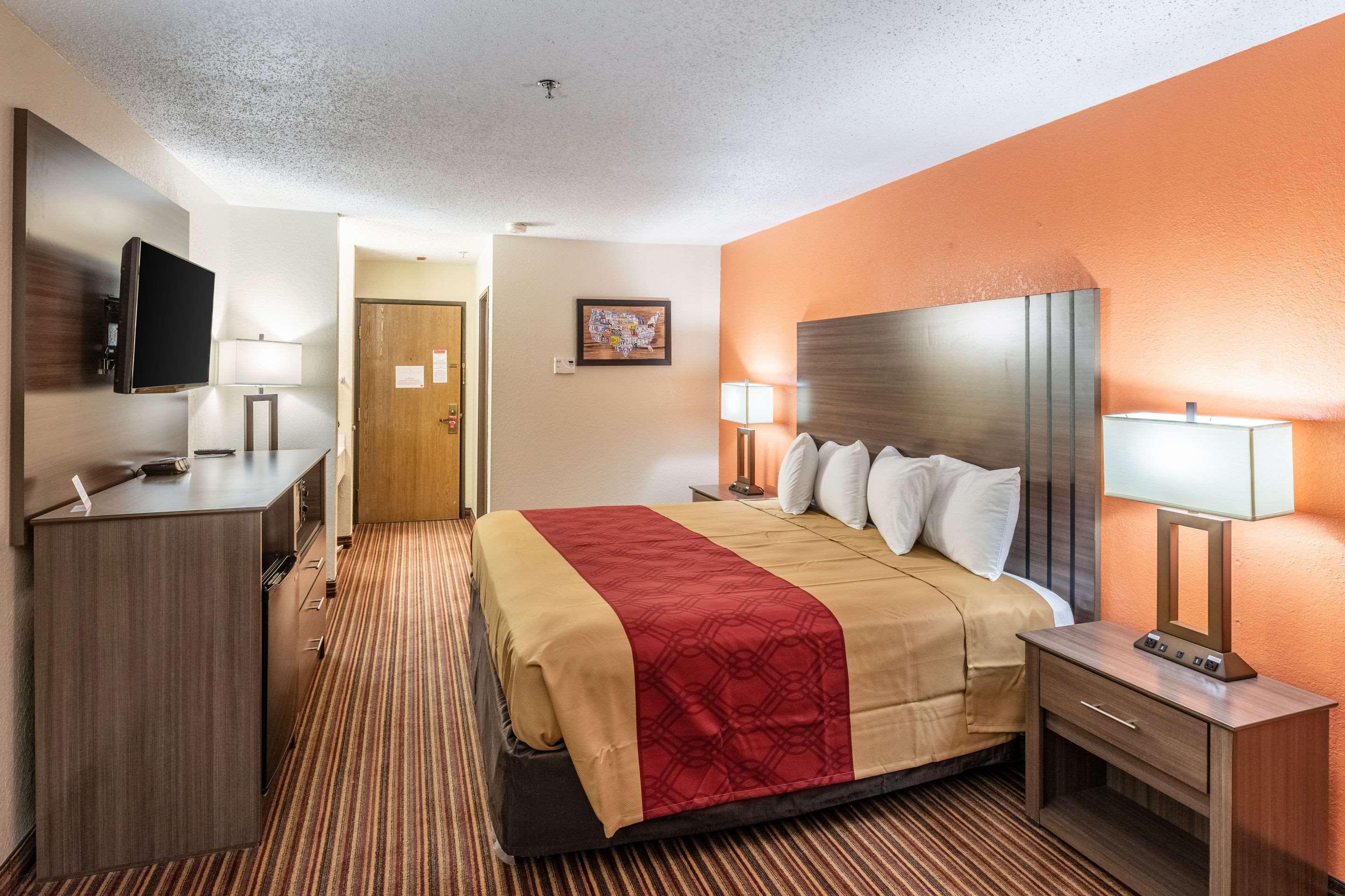 Econo Lodge Inn & Suites McKinney Zewnętrze zdjęcie