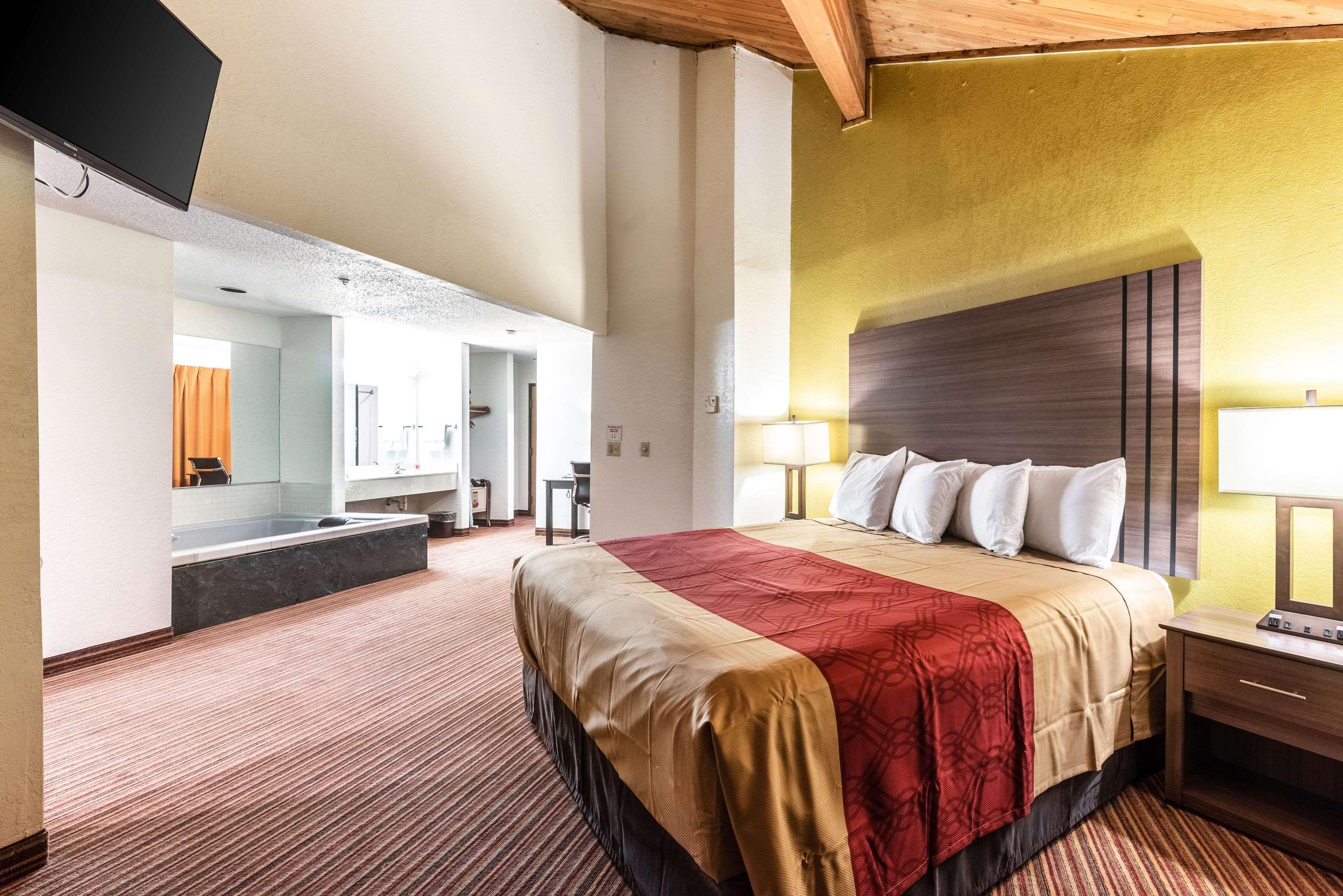 Econo Lodge Inn & Suites McKinney Zewnętrze zdjęcie
