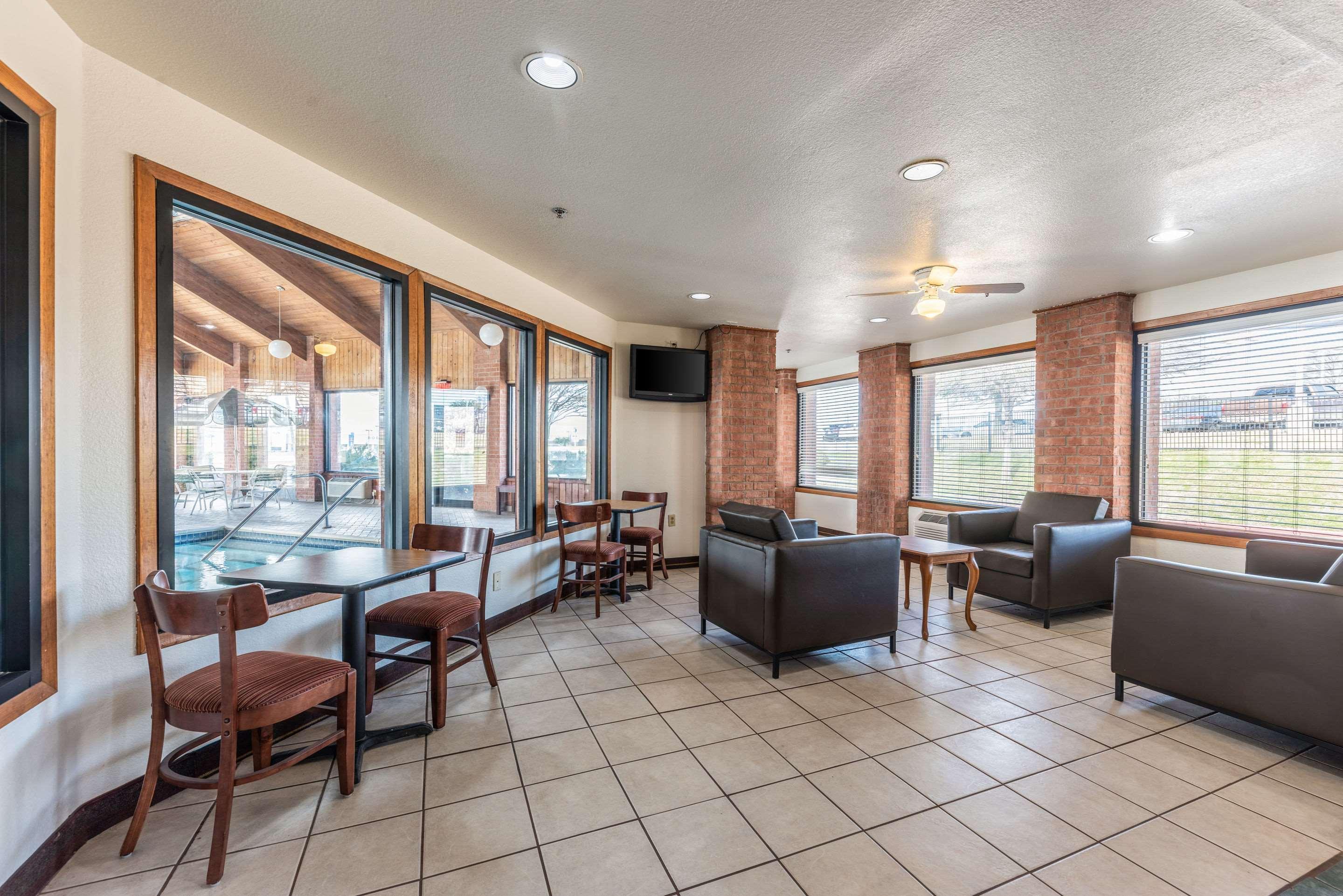 Econo Lodge Inn & Suites McKinney Zewnętrze zdjęcie