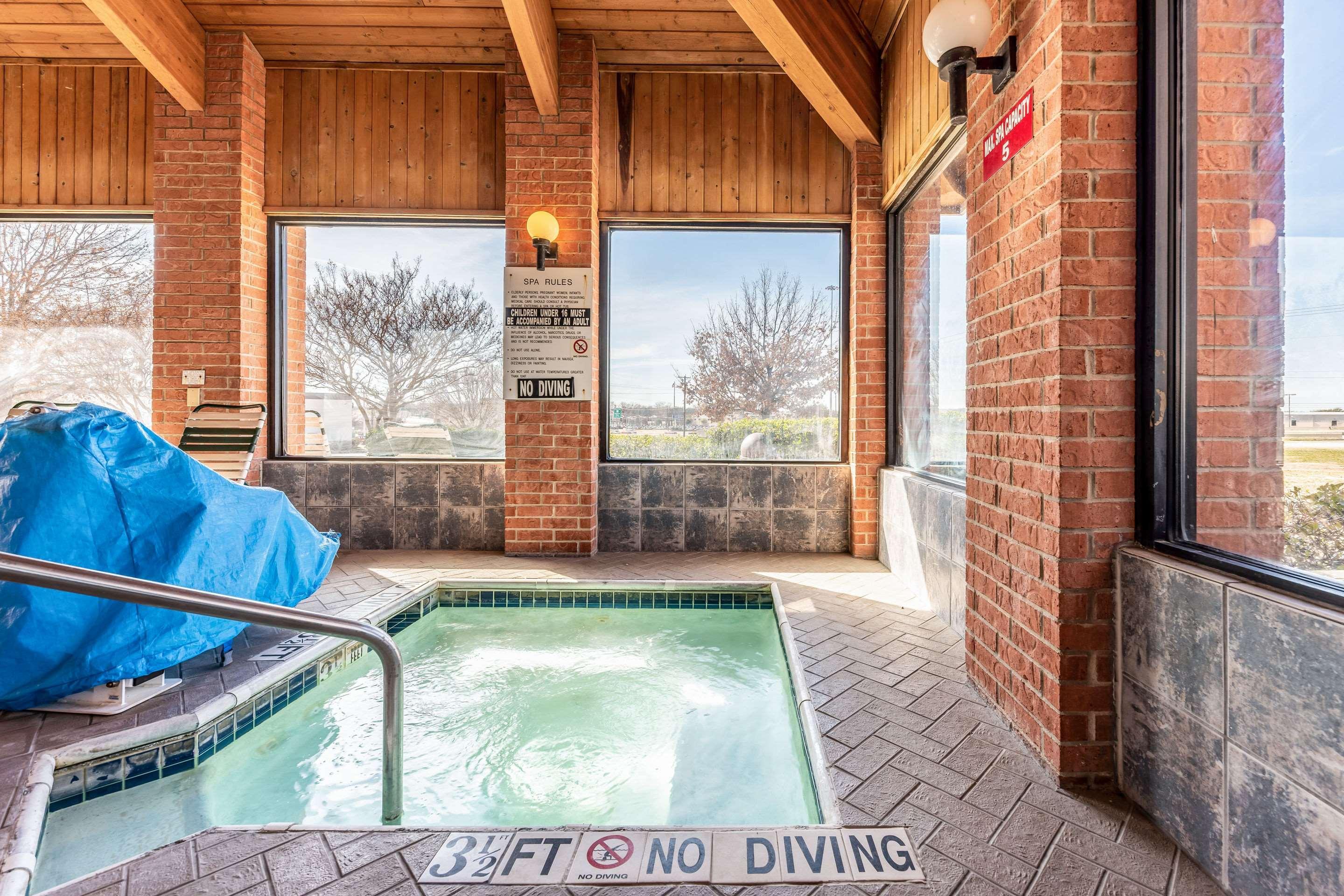 Econo Lodge Inn & Suites McKinney Zewnętrze zdjęcie