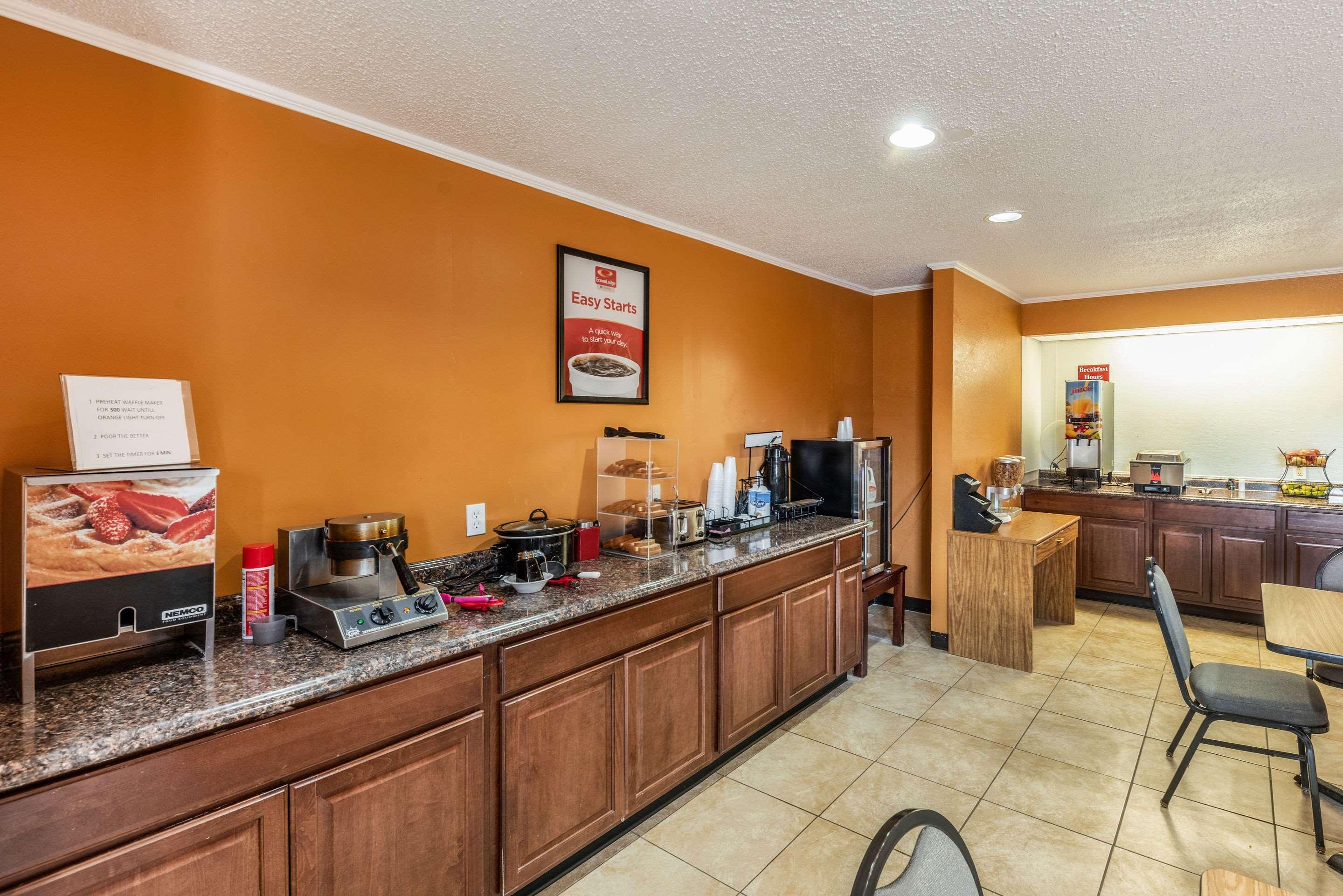 Econo Lodge Inn & Suites McKinney Zewnętrze zdjęcie