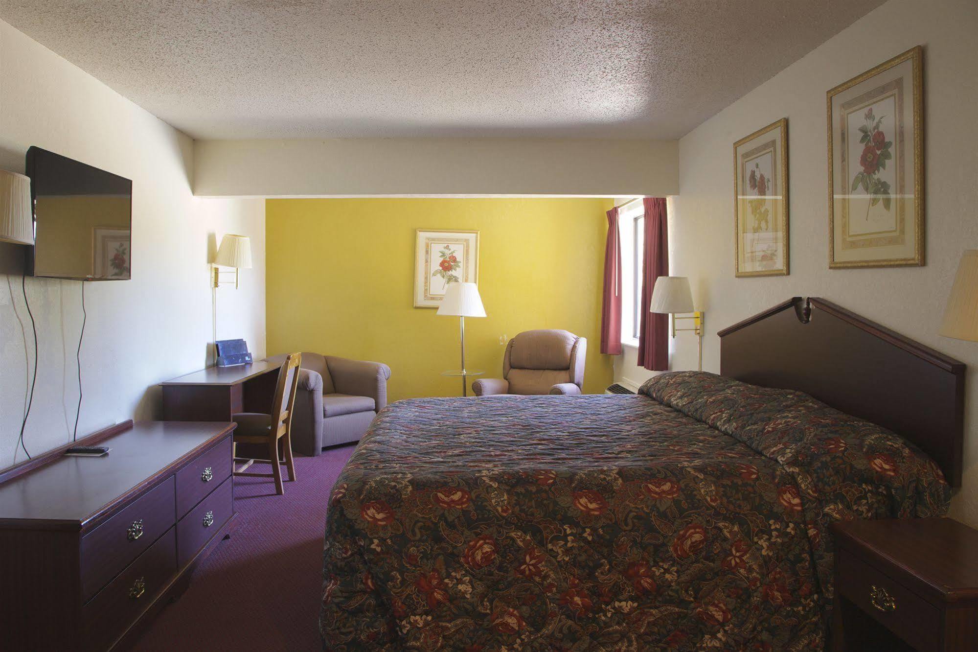Econo Lodge Inn & Suites McKinney Zewnętrze zdjęcie